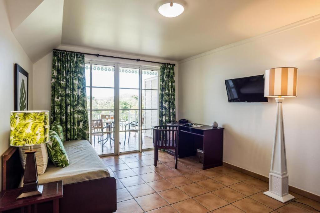 Vacances972 Conceptmultishop Logement A Pierre Et Vacances 圣吕斯 外观 照片